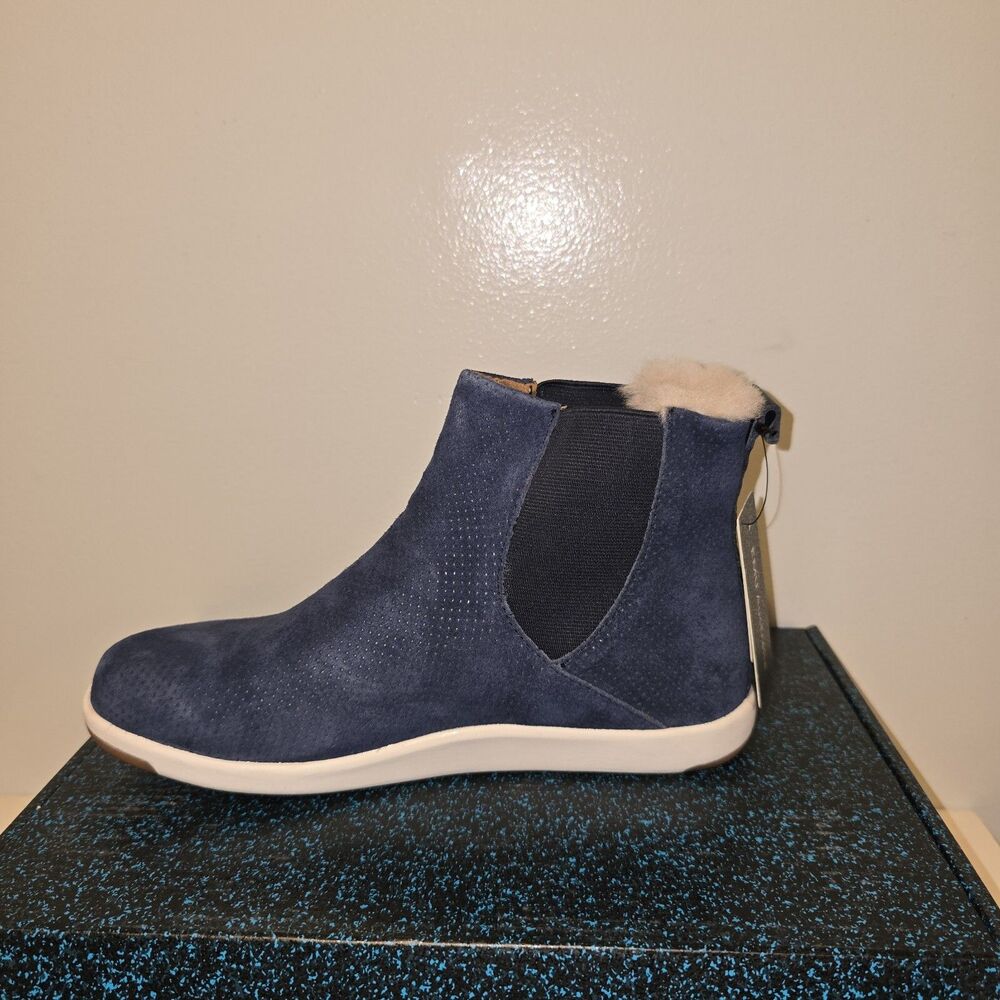 Emu Australia Side Gore Boots/Cml/Suede/W11289 Chelsea Blue Size 6
